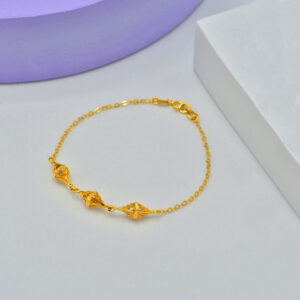 Bracelet 16